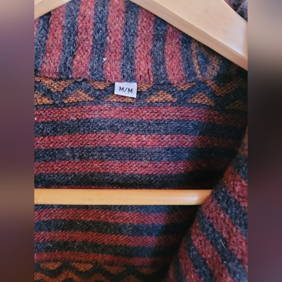 🧥💘HALLMARK CHANNEL - Razzle Dazzle Size M Aztec Wool Jacket💘🧥 - Picture 4 of 8